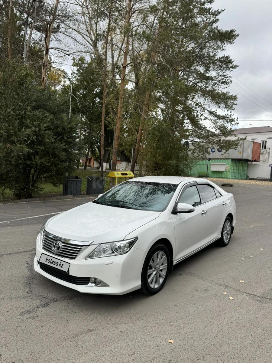 Toyota Camry 2013 г.