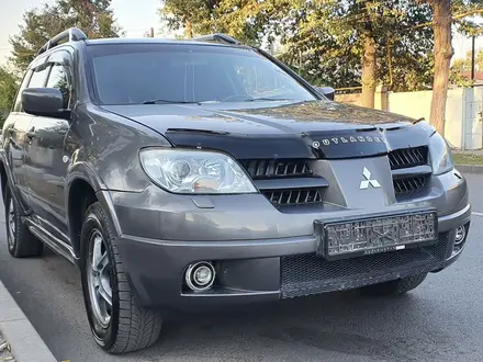 Mitsubishi Outlander 2006 года за 4 500 000 тг. в Алматы – фото 6