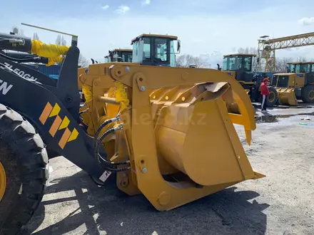 XCMG  LW330KZ export 2026 2026 года за 15 100 000 тг. в Алматы – фото 40