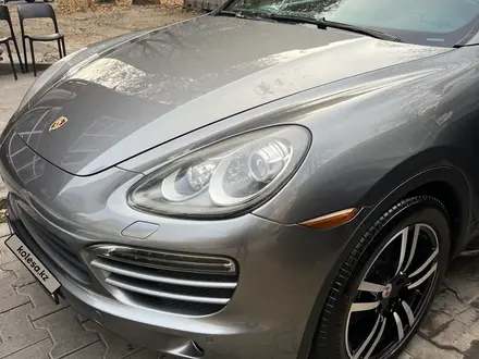 Porsche Cayenne 2011 года за 14 000 000 тг. в Алматы – фото 3