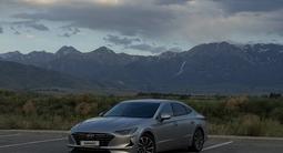 Hyundai Sonata 2021 года за 10 500 000 тг. в Астана – фото 3