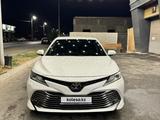 Toyota Camry 2018 года за 14 500 000 тг. в Тараз – фото 2