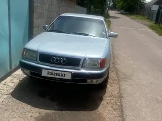 Audi 100