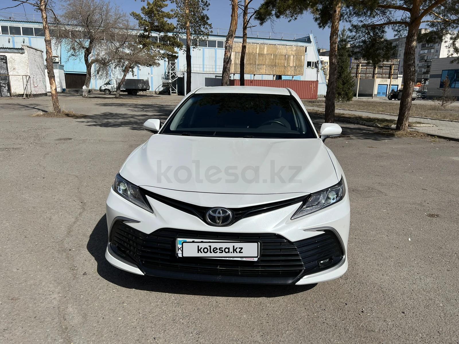 Toyota Camry 2021 г.