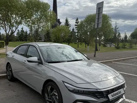Hyundai Elantra 2024 года за 9 500 000 тг. в Алматы – фото 4