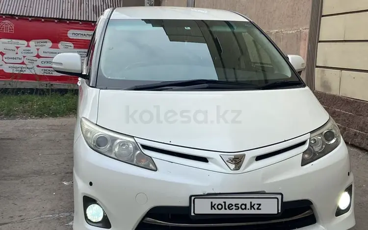 Toyota Estima 2011 годаfor5 300 000 тг. в Астана