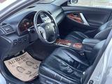 Toyota Camry 2006 года за 4 400 000 тг. в Шымкент – фото 3