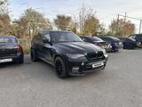BMW X5 2010 года за 7 200 000 тг. в Астана – фото 2