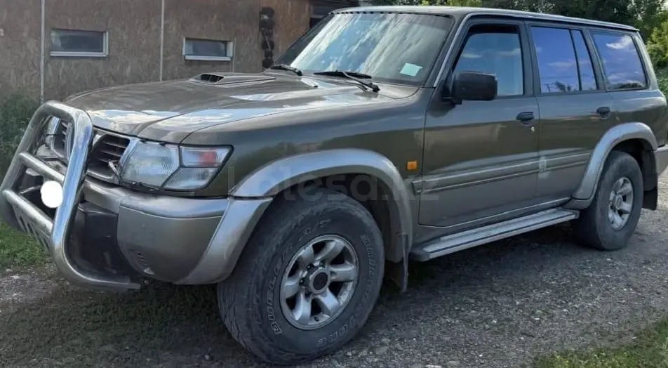Nissan Patrol, 1999