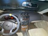 Nissan Altima 2011 года за 5 500 000 тг. в Актобе – фото 5