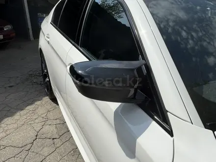 BMW 530 2021 года за 24 900 000 тг. в Алматы – фото 3