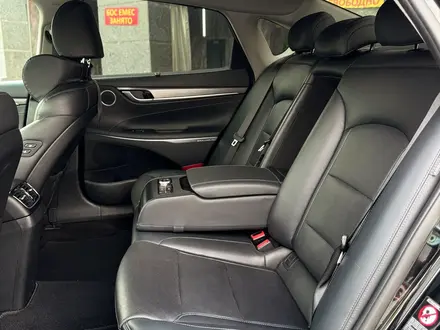 Hyundai Grandeur 2017 года за 11 100 000 тг. в Алматы – фото 17