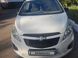 Chevrolet Spark 2013 года за 3 000 000 тг. в Караганда – фото 2