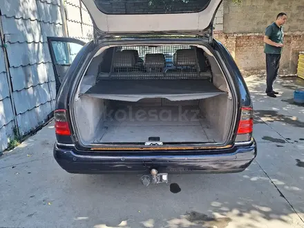 Mercedes-Benz E 320 1996 года за 3 500 000 тг. в Шымкент – фото 17