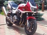 Honda  CB 1300 2008 годаfor4 000 000 тг. в Астана