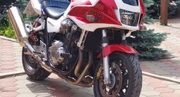 Honda  CB 1300 2008 годаfor4 000 000 тг. в Астана