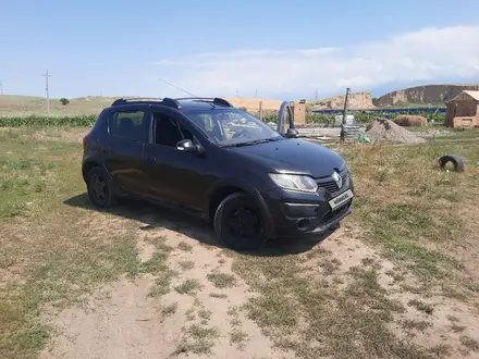 Renault Sandero Stepway 2015 года за 3 500 000 тг. в Алматы – фото 9