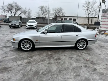 BMW 528 1999 года за 3 500 000 тг. в Караганда – фото 5