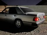 Mercedes-Benz E 230 1989 годаfor1 650 000 тг. в Астана – фото 3