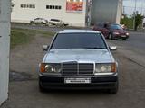 Mercedes-Benz E 230 1989 годаfor1 650 000 тг. в Астана – фото 2