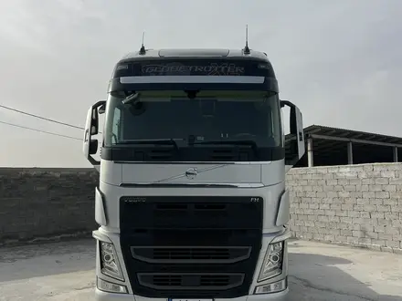 Volvo  FH 2015 года за 37 000 000 тг. в Шымкент – фото 2