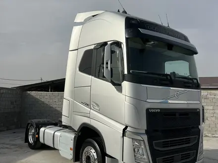 Volvo  FH 2015 года за 37 000 000 тг. в Шымкент