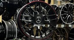 Одно-широкие Диски R18 5x112 Mercedes-Benz в наличии Астана! за 263 000 тг. в Астана – фото 2