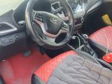 Hyundai Accent 2019 года за 6 200 000 тг. в Актобе – фото 2