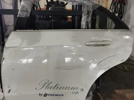 Дверь передняя задняя седан универсал Mercedes Benz за 14 999 тг. в Алматы – фото 18