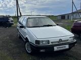 Volkswagen Passat 1992 годаүшін780 000 тг. в Петропавловск – фото 4