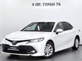 Toyota Camry Comfort 2020 года за 13 200 000 тг. в Астана