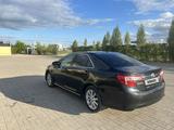 Toyota Camry 2013 года за 8 100 000 тг. в Уральск – фото 5