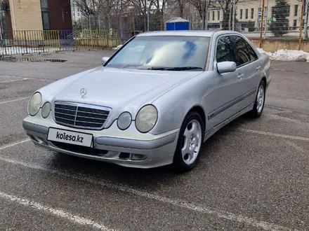 Mercedes-Benz E 280 2000 года за 4 500 000 тг. в Шымкент – фото 24