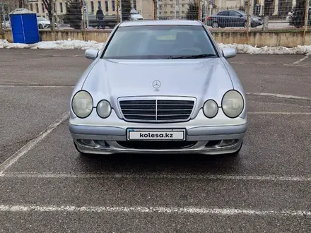 Mercedes-Benz E 280 2000 года за 4 500 000 тг. в Шымкент – фото 35