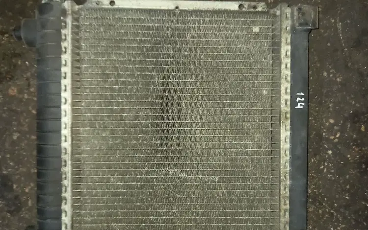 Радиатор основной мерседес 124 МКППүшін25 000 тг. в Караганда