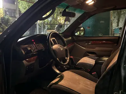 Toyota Land Cruiser Prado 2006 года за 10 900 000 тг. в Астана – фото 4
