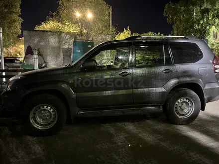 Toyota Land Cruiser Prado 2006 года за 10 900 000 тг. в Астана – фото 3