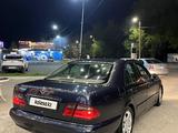 Mercedes-Benz E 280 2000 года за 4 000 000 тг. в Тараз – фото 3