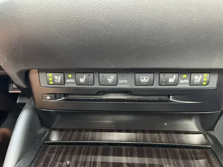 Lexus ES 300h 2020 года за 25 800 000 тг. в Алматы – фото 27
