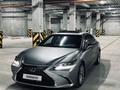Lexus ES 300h 2020 года за 25 800 000 тг. в Алматы