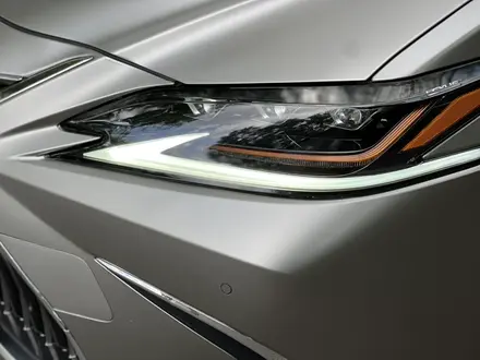 Lexus ES 300h 2020 года за 25 800 000 тг. в Алматы – фото 48