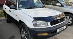 Toyota RAV4 1995 года за 3 000 000 тг. в Алматы – фото 2