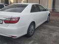 Toyota Camry 2015 года за 11 800 000 тг. в Шымкент – фото 6