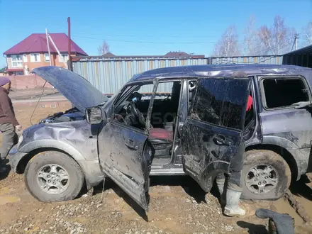 Mitsubishi Pajero 2000 года за 3 000 000 тг. в Астана – фото 3