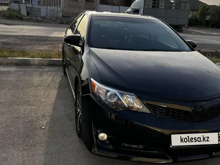 Toyota Camry 2013 года за 8 300 000 тг. в Атырау – фото 5