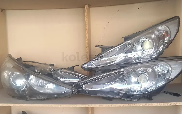 Hyundai Sonata 2009 2014 передний фары левый правый за 100 000 тг. в Алматы