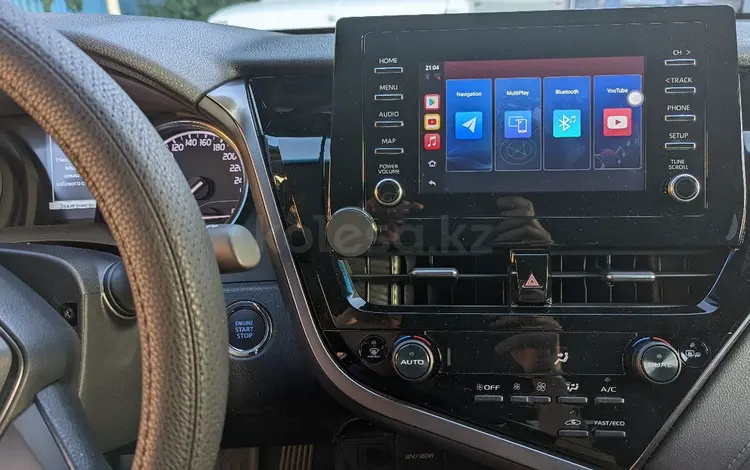 Toyota Camry 75 2022 Android на штатном экране за 138 000 тг. в Алматы