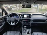 Hyundai Santa Fe 2020 года за 14 500 000 тг. в Уральск – фото 5