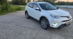Toyota RAV4 2018 годаүшін13 000 000 тг. в Семей – фото 5