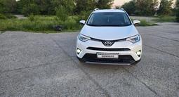 Toyota RAV4 2018 годаүшін13 000 000 тг. в Семей – фото 2